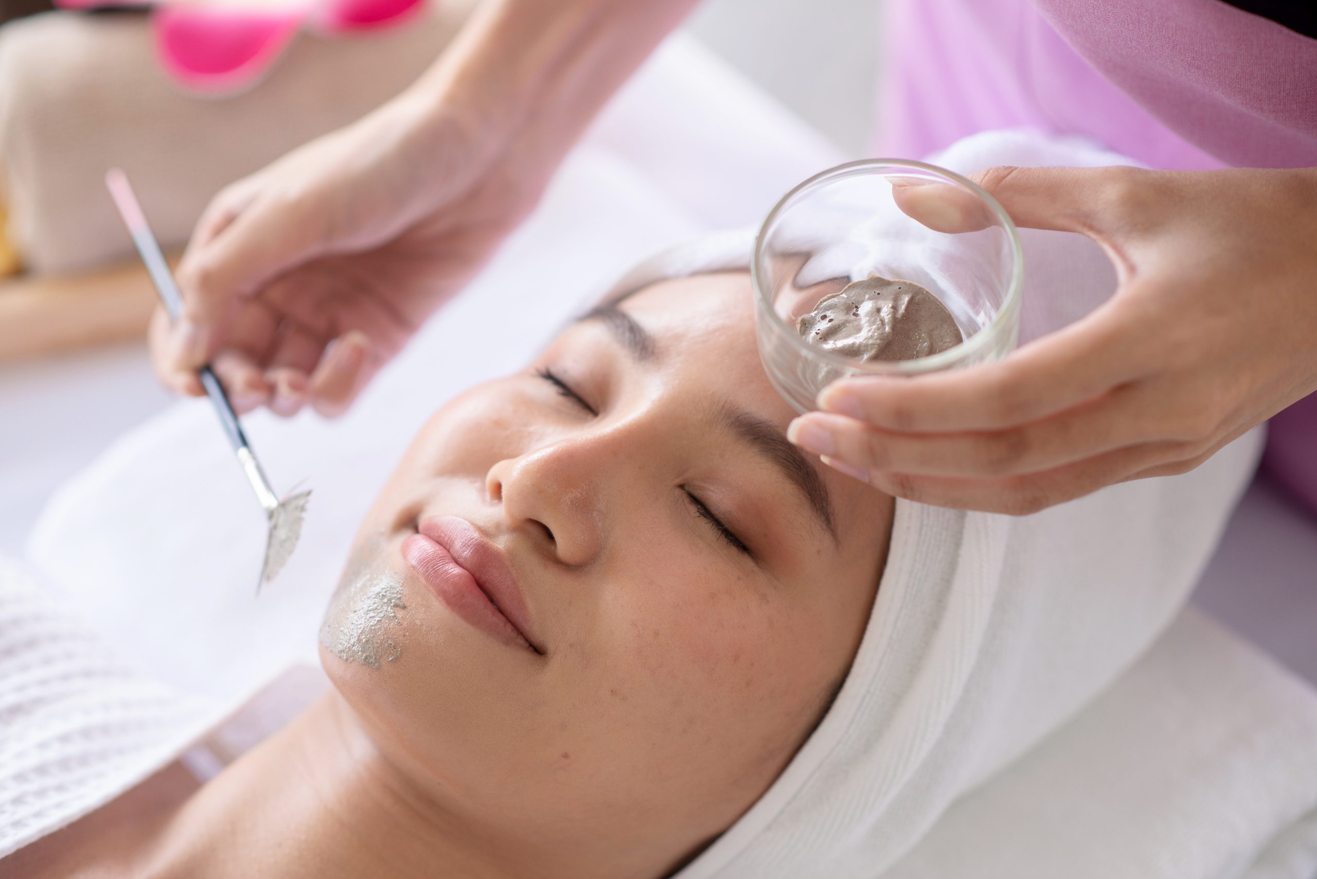 Qu’est-ce qu’un peeling profond ?